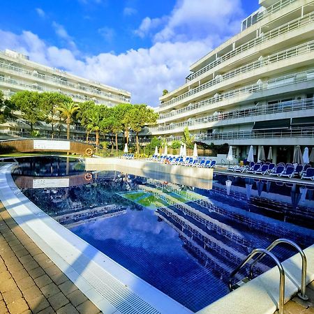 Seafront Apartment In บลาเนส ภายนอก รูปภาพ